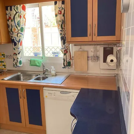 Apartman Shr061 Con Piscina Cerca De La Playa